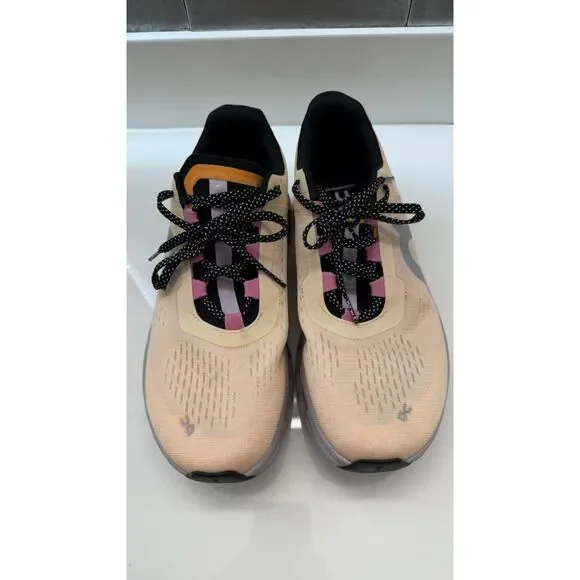 On Cloud CloudMonster Blonde Fade Running Shoe Sz. 10 Ladies Active Gym Sneaker - Picture 7 of 11